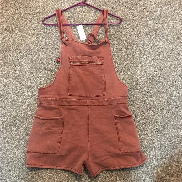 American Eagle Don’t ask why fleece romper - Picture 1 of 4